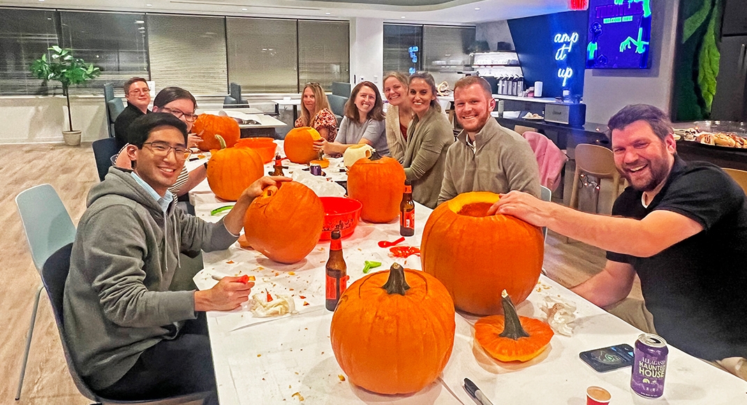 Halloween Pumpkin Carving 